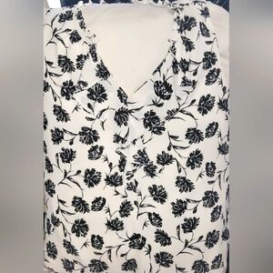 White House Black Market Monochrome Floral Blouse